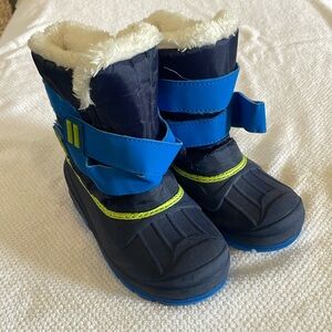 Cat and Jack Snow Boots